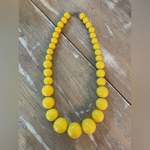 Vintage Retro Sunny Yellow Graduated Bead Necklace